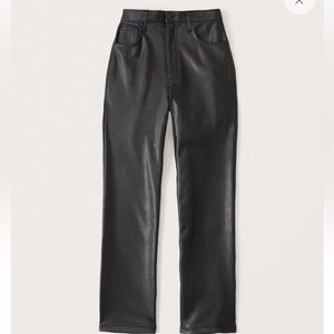 Vegan Leather 90s Straight Pant